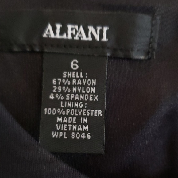 NWOT Alfani double look zippered dress - Picture 4 of 4